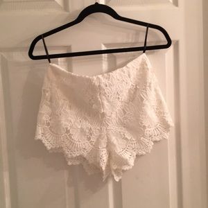 Adorable lace shorts worn only once